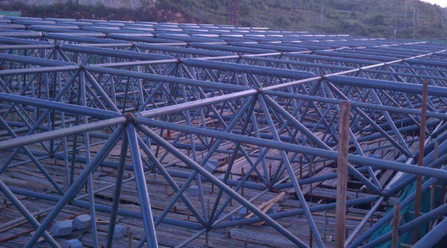 牡丹江概述网架加工中对钢材的质量的过细恳求